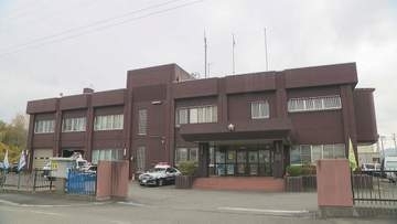 走行中に左前タイヤが脱落「直前に左前輪から異音がした」と運転していた40代男性、巻き込まれた人や車なし　北海道清水町・国道274号