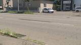 「自転車の男性が軽乗用車にはねられる　片側2車線の道道　男性は会話できない状態で病院搬送　北海道帯広市」の画像1