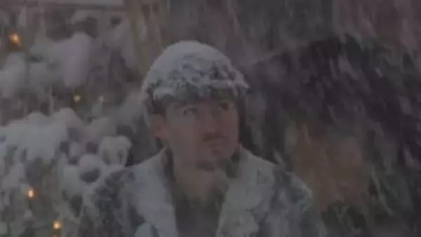 新千歳空港で76便欠航　北海道では大気の状態が非常に不安定に　猛吹雪や吹きだまりによる交通障害などに警戒を