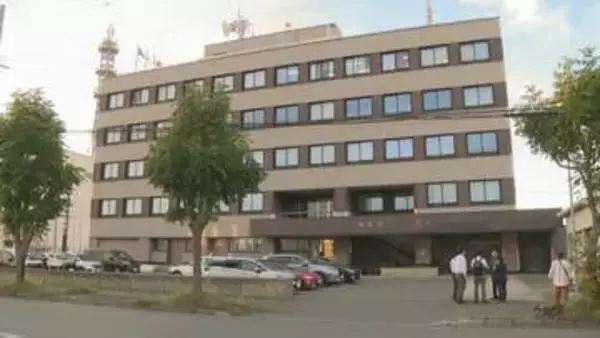 「漁船のエンジンルームから出火　僚船が消火するもえい航中に沈没　乗組員3人全員は救助され、けがなし　北海道東部・厚岸湾」の画像