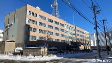 「料理の材料が見たくなって…」基準値5倍超の酒気帯び運転疑いで飲食店従業員の男を逮捕　帯広市から約120キロ離れた釧路市まで運転か　無免許の可能性も