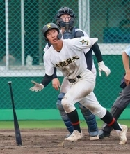 札幌日大高　快勝して8強　南北海道大会・4回戦