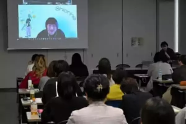 「性の質問、受け止めて」　札幌でシオリーヌさん講演会