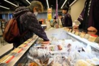 シカ肉や毛ガニ、白糠の味求めて市民続々　札幌で催し　20日まで