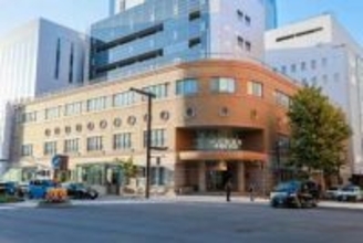 男3人組、男性殴り現金1万円奪う　札幌・中央区