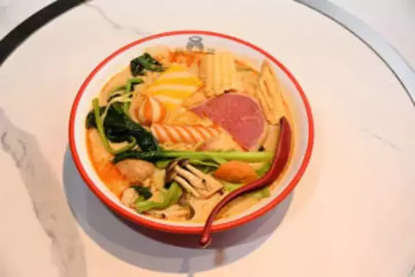 人気の麻辣湯、家庭でも　札幌の中華料理店主・張さんに聞く