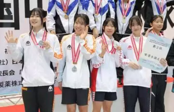 SA月寒が2位　「最初で最後の全中競泳」　女子400メートルリレー　北海道中学新記録も