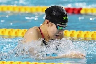 全道中学大会　競泳女子400メートル個人メドレー　工藤心愛（札幌平岡）が3連覇