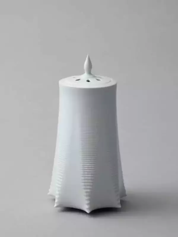 日本工芸会東日本支部所属作家による新作陶芸展　8月10日まで札幌