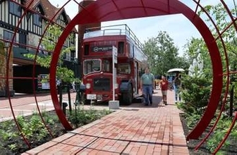 「白い恋人パーク」英国風の新庭園