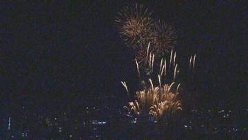 広島市西区大芝で約1000発の花火　「子どもたちの夏の思い出に」と毎年恒例に