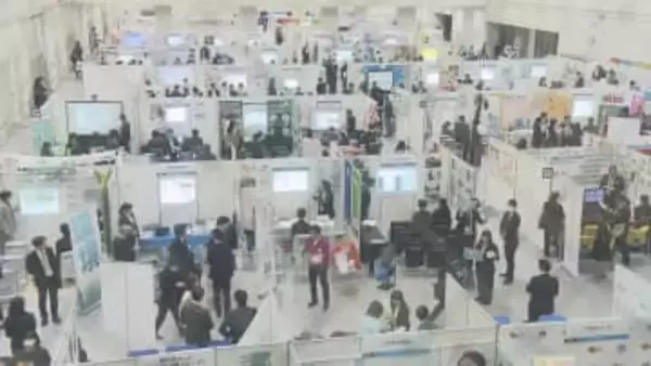 就活解禁！売り手市場続く　初任給２８万円も…就活生のホンネは？　広島