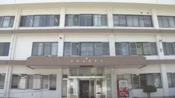 国道で軽自動車同士が正面衝突　７６歳女性が死亡　２人重傷　広島市