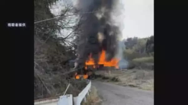 廿日市市で住宅など２軒全焼