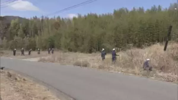 東広島市放火・殺人事件　現場周辺で一斉捜索始まる