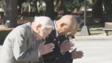 結成７０年 核廃絶への思い新たに　県被団協の箕牧理事長ら献花　広島