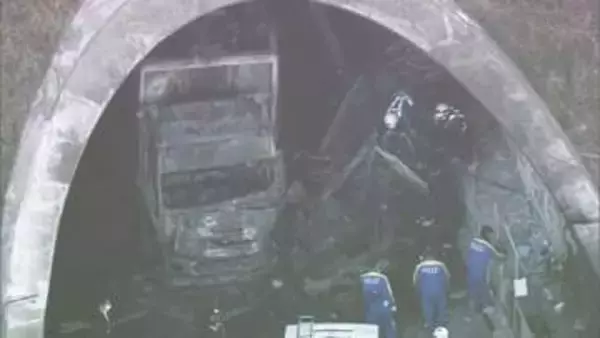 新名神６人死亡事故　安芸高田市のトラック運転手を起訴