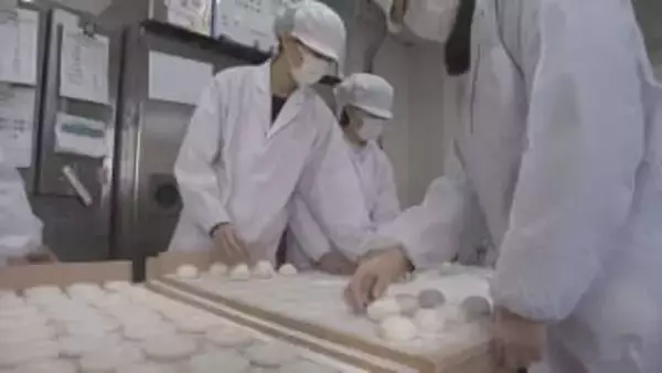 正月用の餅作りピーク　コメ価格高騰で値上げも…広島