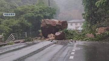 呉市の県道で落石　通行止め続く　解除は６日以降か