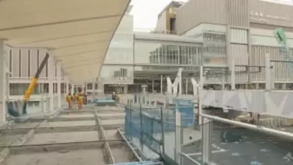 広島駅とエールエールつなぐ　ペデストリアンデッキ見学会