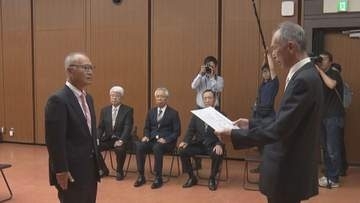 広島・大竹市長選挙　初当選の福田弘美氏に当選証書