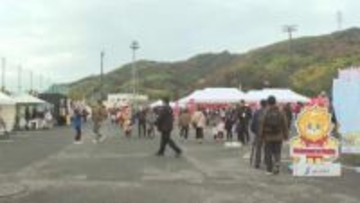 中国電力ラグビー部　公式戦前にクリスマスイベント　坂町