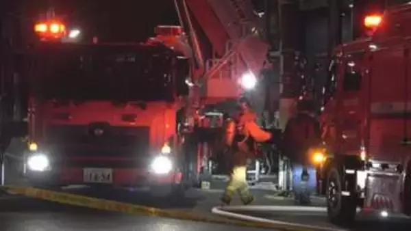 「５階から黒煙が出ている」安佐南区古市でアパート型老人ホームの一部屋が燃え１人けが