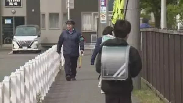 「クマらしい4足歩行する動物を見た」深夜の住宅街で目撃通報　小学校は見守り登校　苫小牧市