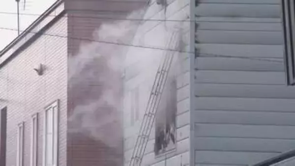 千歳市の住宅で火事「タンスから火が出た」と住人が通報　家に住んでいた70代夫婦は外に逃げて無事