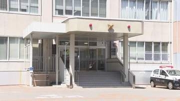 「おなか空いた」女児がコンビニに…店員が通報 20代母と同居男が "半日置き去り"で飲酒が判明　釧路市