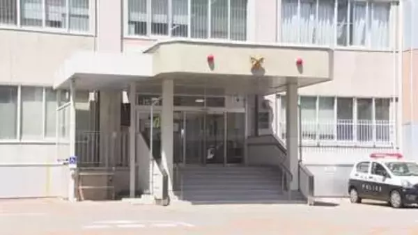 「おなか空いた」女児がコンビニに…店員が通報 20代母と同居男が "半日置き去り"で飲酒が判明　釧路市