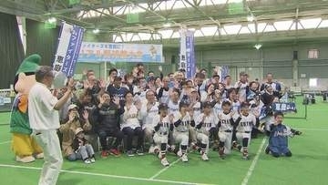 73歳の市長も3塁打 小中学生の活躍に会場沸く“リアル野球盤”でファイターズ2軍誘致　恵庭市