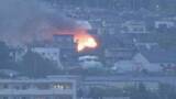 「「爆発音と炎が見える」倉庫として使用の建物全焼する火事　モバイルバッテリー充電との情報も　札幌・北区」の画像1