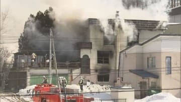 強風の札幌・南区3階建て住宅で火事　いまのところけが人確認されず