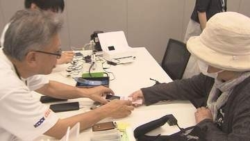 あきらめていた懐かしい写真が復活！「元気な顔を見られてよかった」古い携帯電話から甦る思い出に涙