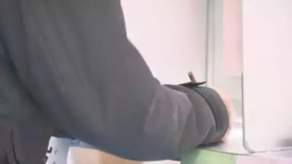 待ち時間1時間超も…札幌で期日前投票に長い列「AM10時からPM3時は避けて」記者が実際に並んでみた