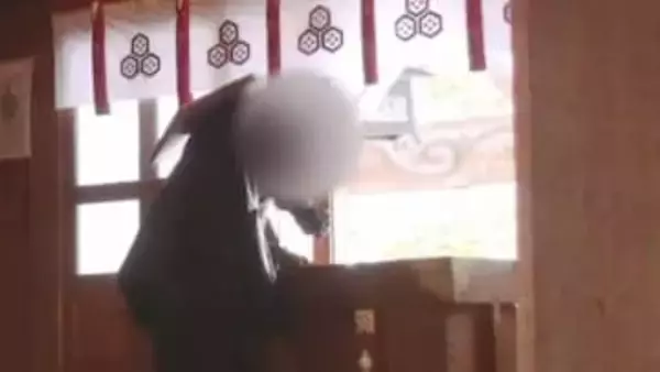 【防カメ映像】棒状のものをさい銭箱の中に…窃盗未遂などの疑いで78歳男逮捕「神社を取り締まりたかった」