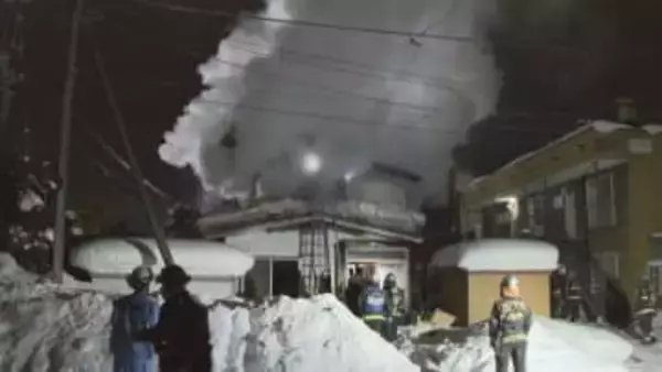 「窓から炎が見える」旭川市末広5条4丁目で住宅火災　炎上中　この家の住人と連絡取れず