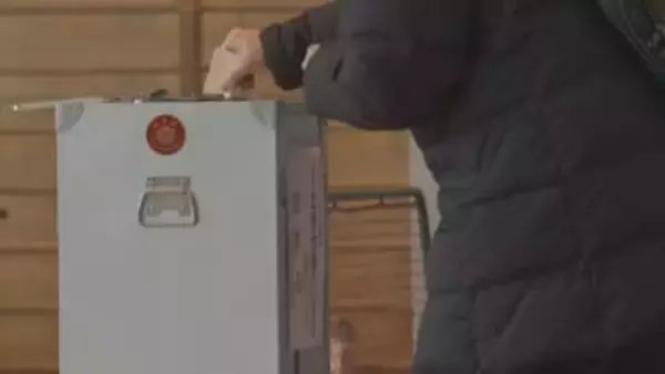 衆院選　北海道の投票率は24.33％（午後4時現在・前回より2.82ポイント低い）