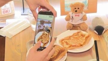 大人がハマる“ぬい活”　美術館のお泊り会にホテルの宿泊プランも 「ぬいぐるみは家族」人気のわけは？