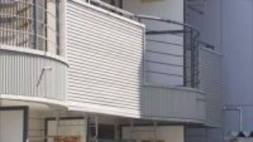 札幌市北区アパートのベランダから侵入　寝ていた40代女性の口押さえ…金品奪い取ろうとした疑い35歳男逮捕