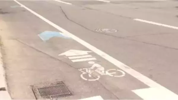 自転車「青切符制度」から3ヶ月　車道走行率6割へ向上する一方で浮き彫りになる路上駐車と安全の課題