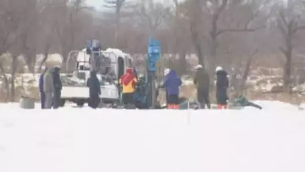 釧路湿原周辺メガソーラー建設　道職員立ち合いのもと土壌調査始まる　有害物質の有無調べる