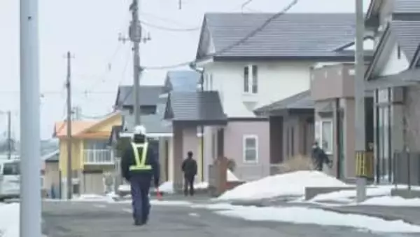 別事案で出動の警察官に「砲弾がある」と情報提供　付近住民が避難しJRも一時運転見合わせに