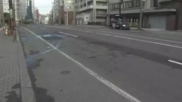歩行者がタクシーにはねられ重体「大変なことをしてしまった」…運転手の男を逮捕　札幌市中央区