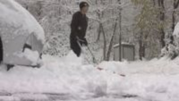 「朝起きたら20センチも…」北海道内　今シーズンで最も多い積雪に　札幌ではササラ電車が初出動