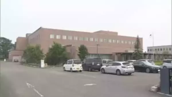 空きビルに放火し保険金だまし取ったとして男3人が逮捕された事件　2人を起訴、1人を不起訴処分　旭川地検