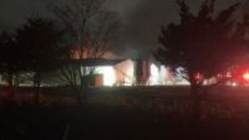 【速報】北海道・千歳市駒里で鶏舎が激しく炎上中　けが人は確認されず