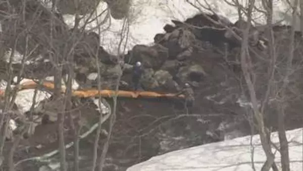 ボイラーの燃料重油約2000リットルが漏れ、近くの川に流出　北海道ニセコ町のホテル