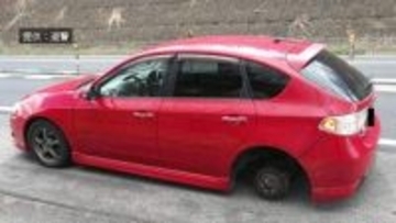 走行中の乗用車から後輪脱落　けが人なし　名寄市で事故　春のタイヤ交換期に警察がボルト確認呼びかけ